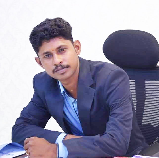 Director Mr. Vijayaragavan V